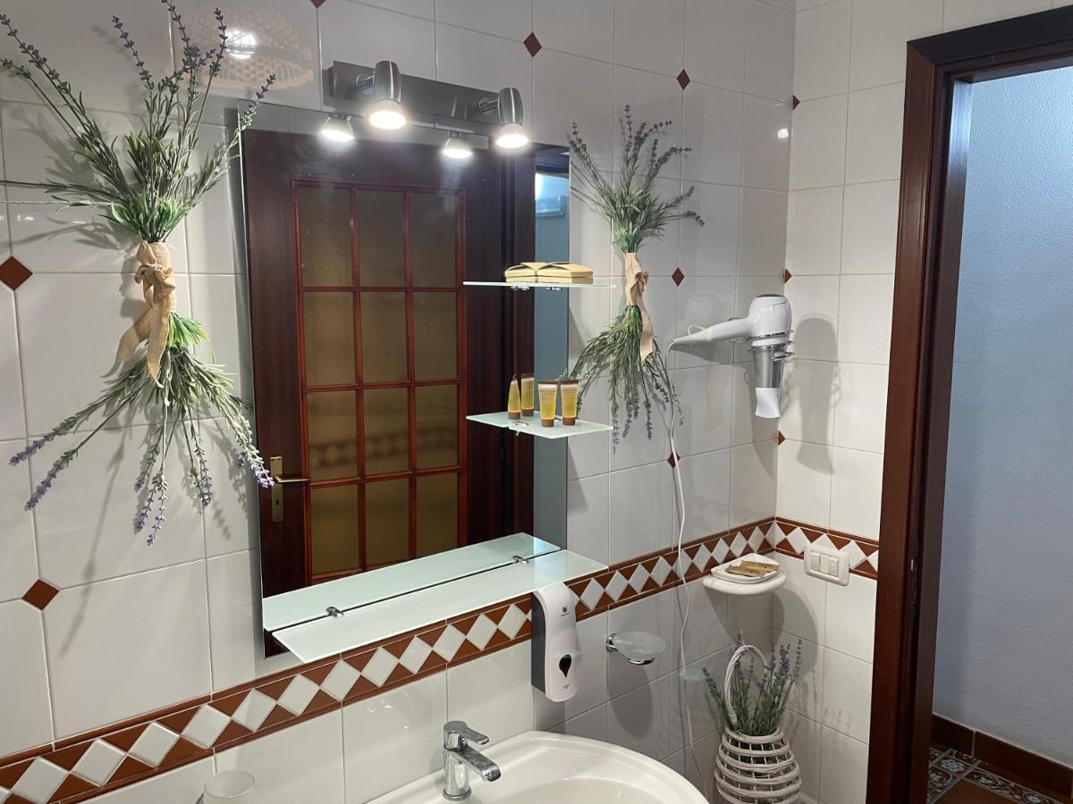 Casa Al Mare Con Splendida Vista Sul Mare Villa Петрозино Екстериор снимка