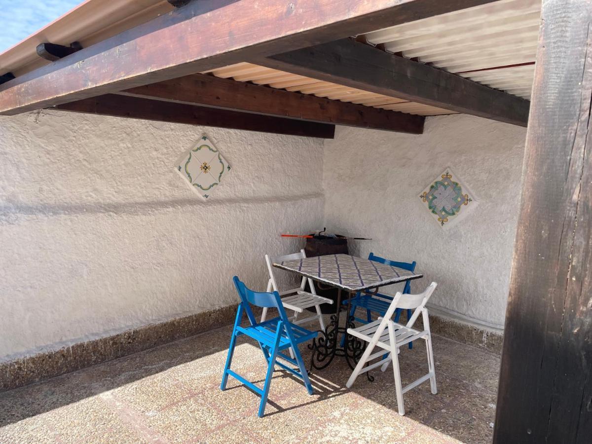 Casa Al Mare Con Splendida Vista Sul Mare Villa Петрозино Екстериор снимка